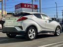 C-HR S 純正ナビ/バックカメラ/ドライブレコーダー前後/純正ETC/純正SportyStyleエアロ/純正フロアマット/純正アルミホイール/純正アームレスト/純正レインクリアリングブルーミラー/車線逸脱防止 中古車画像_4