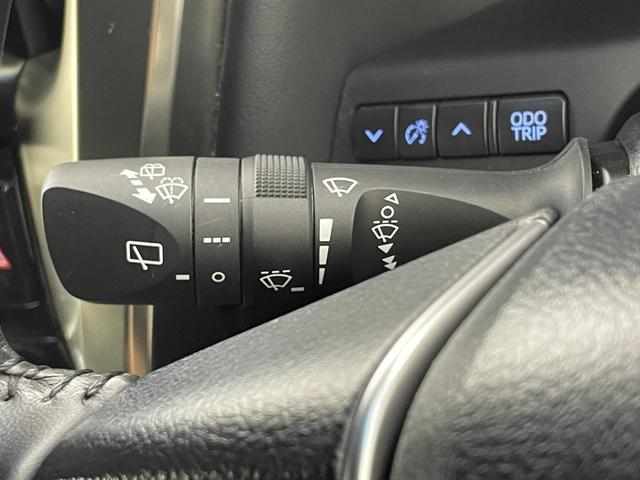 アルファード ２．５Ｓ　タイプゴールドＩＩ　純正メーカーナビ／バックカメラ／レーダークルーズコントロール／両側パワースライドドア／ＬＥＤオートライト／純正１８インチアルミホイール／パワーバックドア／ステアリングスイッチ／電動パーキング／ＥＴＣ（50枚目）