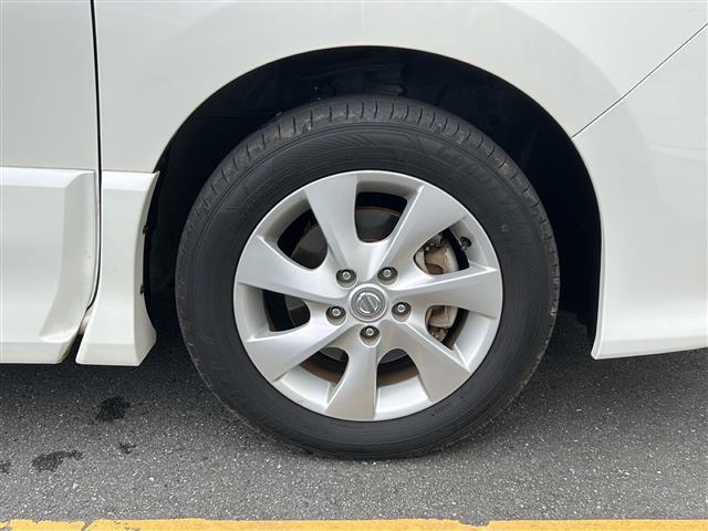 セレナ ハイウェイスター　Ｖセレクション　純正ＳＤナビ　ＢＴ　ＣＤ　ＤＶＤ　フルセグ　バックカメラ　両側パワースライドドア　クルーズコントロール　オートライト　純正１６インチアルミホイール　スマートキー（33枚目）
