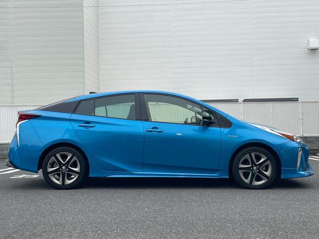 プリウス Ｓツーリングセレクション　純正ＳＤナビ　ＢＴ　ＣＤ　ＤＶＤ　フルセグ　バックカメラ　アダプティブクルコン　ＬＥＤオートライト　オートマチックハイビーム　レザーシート　シートヒーター☆純正１７インチアルミホイール　コーナーセンサ（43枚目）