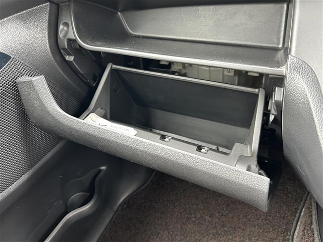 デイズルークス ＨＷＳ　Ｘ　Ｖセレクション　純正ナビ／フルセグＴＶ／ＣＤ／ＤＶＤ／Ｂｌｕｅｔｏｏｔｈ／両側パワースライドドア／アラウンドビューモニター／コーナーセンサー／エマージェンシーブレーキ／ハーフレザーシート／リヤサーキュレーター（18枚目）