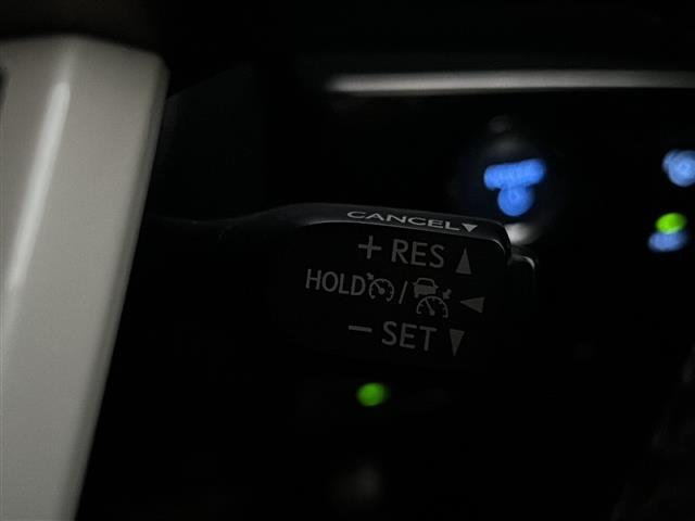 プリウス Ｓセーフティプラス　ＴｏｙｏｔａＳａｆｅｔｙＳｅｎｓｅ　モデリスタフルエアロ　純正ＳＤナビ　ＢＴ　ＣＤ　ＤＶＤ　フルセグ　バックカメラ　レーダークルーズコントロール　社外１８インチアルミホイール　ＬＥＤオートライト（18枚目）