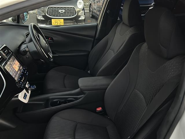 プリウス Ｓセーフティプラス　ＴｏｙｏｔａＳａｆｅｔｙＳｅｎｓｅ　モデリスタフルエアロ　純正ＳＤナビ　ＢＴ　ＣＤ　ＤＶＤ　フルセグ　バックカメラ　レーダークルーズコントロール　社外１８インチアルミホイール　ＬＥＤオートライト（23枚目）