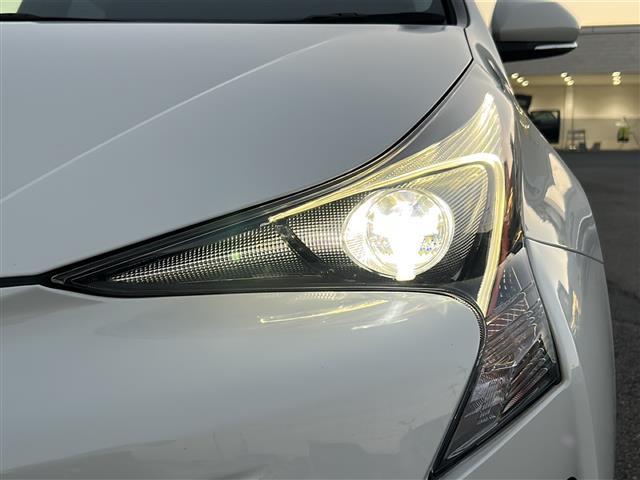 プリウス Ｓセーフティプラス　ＴｏｙｏｔａＳａｆｅｔｙＳｅｎｓｅ　モデリスタフルエアロ　純正ＳＤナビ　ＢＴ　ＣＤ　ＤＶＤ　フルセグ　バックカメラ　レーダークルーズコントロール　社外１８インチアルミホイール　ＬＥＤオートライト（31枚目）