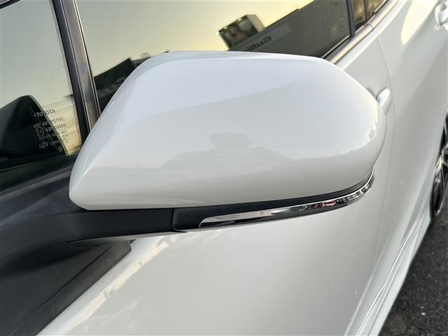 プリウス Ｓセーフティプラス　ＴｏｙｏｔａＳａｆｅｔｙＳｅｎｓｅ　モデリスタフルエアロ　純正ＳＤナビ　ＢＴ　ＣＤ　ＤＶＤ　フルセグ　バックカメラ　レーダークルーズコントロール　社外１８インチアルミホイール　ＬＥＤオートライト（32枚目）