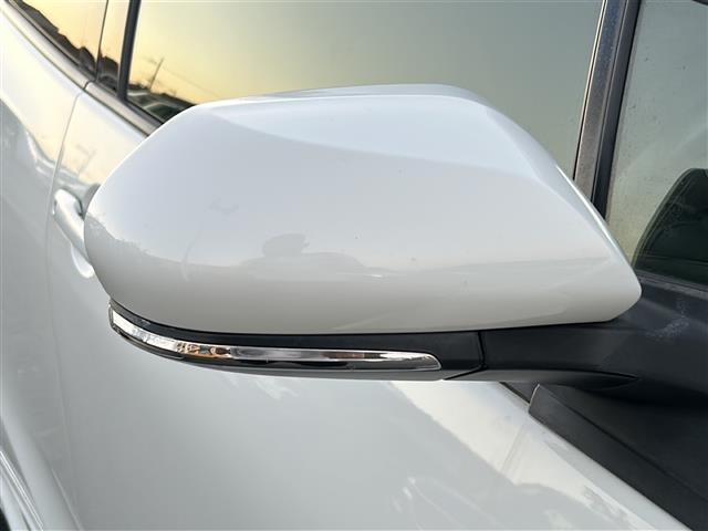 プリウス Ｓセーフティプラス　ＴｏｙｏｔａＳａｆｅｔｙＳｅｎｓｅ　モデリスタフルエアロ　純正ＳＤナビ　ＢＴ　ＣＤ　ＤＶＤ　フルセグ　バックカメラ　レーダークルーズコントロール　社外１８インチアルミホイール　ＬＥＤオートライト（33枚目）