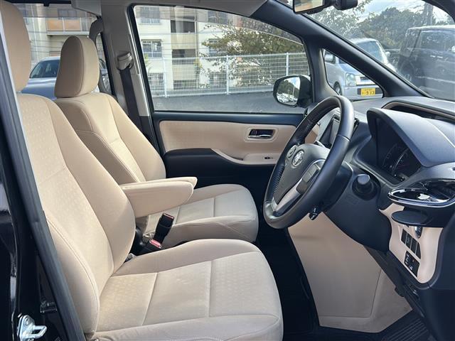 ノア ☆純正ディーラーナビ 【ワンセグ、BT、CD、DVD】☆バックカメラ☆片側パワースライドドア☆フリップダウンモニター☆トラクションコントロール☆横滑り防止装置☆アイドリングストップ☆クルーズコントロ(3枚目)