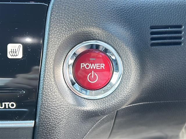 シャトル ハイブリッド ☆ワンオーナー☆純正ディーラーナビ  【ワンセグ、BT、CD、DVD】☆バックカメラ☆あんしんパッケージ☆コンフォートビューパッケージ☆前後コーナーセンサー☆ハーフレザーシート☆純正16インチAW(10枚目)