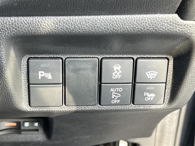 シャトル ハイブリッド ☆ワンオーナー☆純正ディーラーナビ  【ワンセグ、BT、CD、DVD】☆バックカメラ☆あんしんパッケージ☆コンフォートビューパッケージ☆前後コーナーセンサー☆ハーフレザーシート☆純正16インチAW(11枚目)