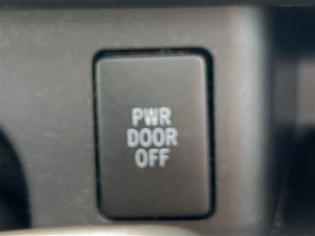 ヴォクシー ZS 煌 社外SDナビ BT CD ワンセグ バックカメラ 社外フリップダウンモニター パドルシフト 両側パワースライドドア 純正16インチアルミホイール 革巻きステアリング レザー調シートカバー HID(13枚目)