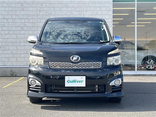 ヴォクシー ZS 煌 社外SDナビ BT CD ワンセグ バックカメラ 社外フリップダウンモニター パドルシフト 両側パワースライドドア 純正16インチアルミホイール 革巻きステアリング レザー調シートカバー HID(25枚目)