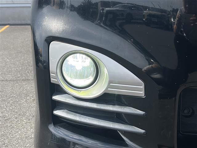 ヴォクシー ZS 煌 社外SDナビ BT CD ワンセグ バックカメラ 社外フリップダウンモニター パドルシフト 両側パワースライドドア 純正16インチアルミホイール 革巻きステアリング レザー調シートカバー HID(30枚目)