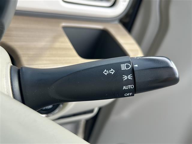 アルトラパン Ｘ　☆ワンオーナー☆純正ナビ　　【フルセグ、ＢＴ、ＣＤ】☆バックカメラ☆全方位カメラ☆レーダーブレーキサポート☆横滑り防止☆アイドリングストップ☆レザー調シートカバー☆純正１４インチＡＷ☆ＨＩＤライト（19枚目）