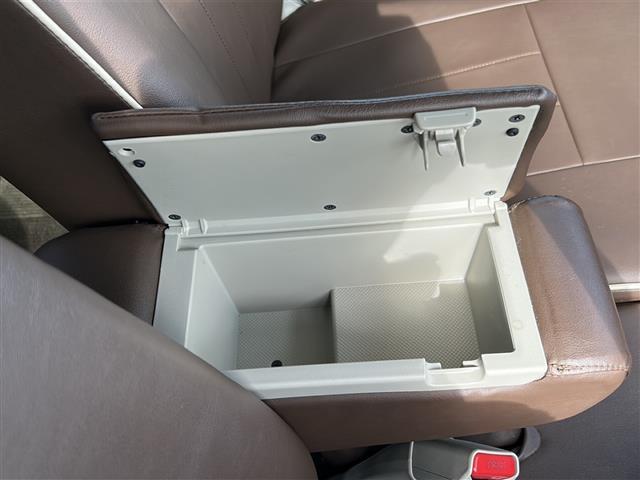 アルトラパン Ｘ　☆ワンオーナー☆純正ナビ　　【フルセグ、ＢＴ、ＣＤ】☆バックカメラ☆全方位カメラ☆レーダーブレーキサポート☆横滑り防止☆アイドリングストップ☆レザー調シートカバー☆純正１４インチＡＷ☆ＨＩＤライト（23枚目）