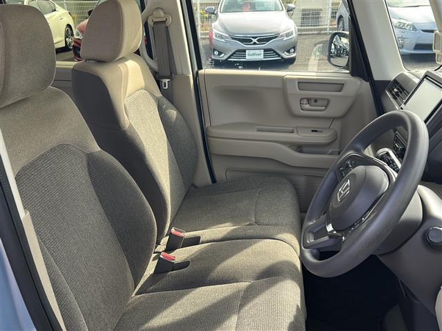 N-BOX Gホンダセンシング ☆ホンダセンシング☆レーダークルーズコントロール☆TVキャンセラー☆LEDオートライト☆ビルトインETC☆社外SDナビ☆バックカメラ☆純正14インチアルミホイール☆スマートキー☆社外SDナビ(4枚目)