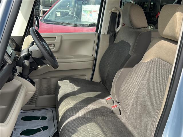 N-BOX Gホンダセンシング ☆ホンダセンシング☆レーダークルーズコントロール☆TVキャンセラー☆LEDオートライト☆ビルトインETC☆社外SDナビ☆バックカメラ☆純正14インチアルミホイール☆スマートキー☆社外SDナビ(5枚目)