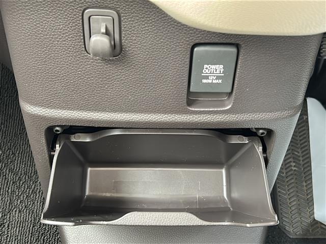 N-BOX Gホンダセンシング ☆ホンダセンシング☆レーダークルーズコントロール☆TVキャンセラー☆LEDオートライト☆ビルトインETC☆社外SDナビ☆バックカメラ☆純正14インチアルミホイール☆スマートキー☆社外SDナビ(14枚目)