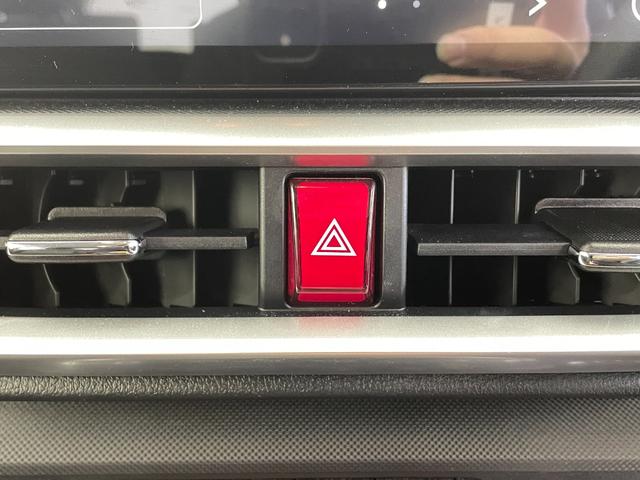 ���ŐV�i�r�i�t���Z�O�E�����Z�O�E�c�u�c�Đ��j�����ē��B�J���b�c�F���A�E�A���p�C���E�C�N���v�X�̃i�r���戵���Ă���o�b�N�J�����i�o�b�N���j�^�[�j��ȃ��j�^�[�i�t���b�v�_�E�����j�^�[�j�̎�t���\�ł��B