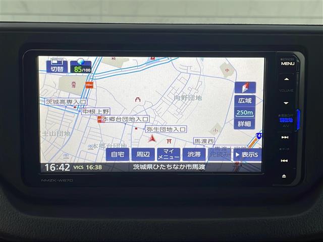 ムーヴ L SAII ☆ワンオーナー☆純正ナビ 【フルセグ、BT、CD、DVD】☆衝突被害軽減システム☆横滑り防止装置☆アイドリングストップ☆純正フロアマット(7枚目)