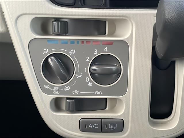 ムーヴ L SAII ☆ワンオーナー☆純正ナビ 【フルセグ、BT、CD、DVD】☆衝突被害軽減システム☆横滑り防止装置☆アイドリングストップ☆純正フロアマット(10枚目)