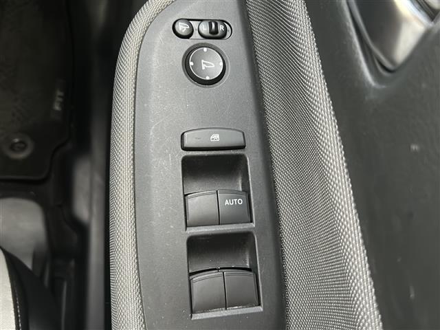 フィット ｅ：ＨＥＶクロスター　☆ワンオーナー☆純正ナビ　　【フルセグ、ＢＴ、ＣＤ、ＤＶＤ】☆バックカメラ☆ホンダセンシング☆衝突防止装置☆レーンアシスト☆横滑り防止装置☆コーナーセンサー☆アダプティブクルーズコントロール（20枚目）