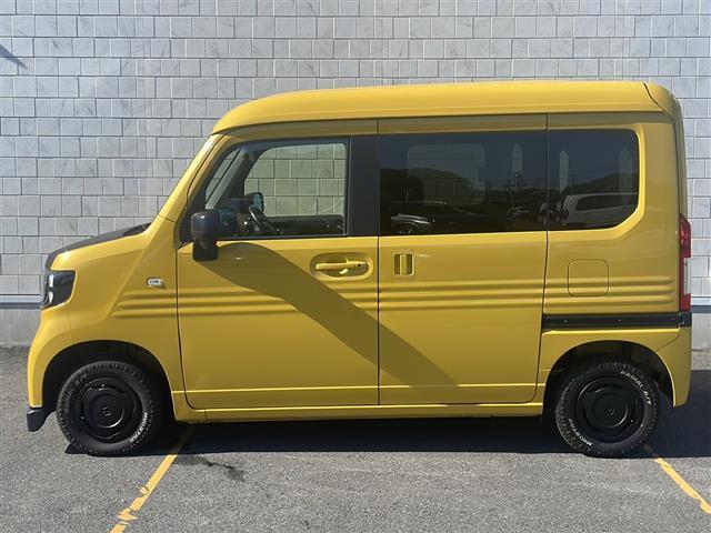 N-VAN+スタイル ファン・ホンダセンシング 無限Fエアロ&ハイドロFミラー ボンネット艶消黒ラッピング仕様 フロントパネル&リアパネル黒仕様 ブラックホイールCP&A 純正ナビ(VXM-197FEi)【フルセグTV/BT/DVD/CD】(26枚目)