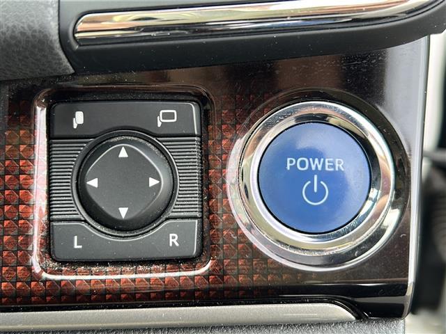 クラウンハイブリッド ロイヤル ワンオーナー レーンキープアシスト 衝突軽減 純正SDナビ BT CD DVD ワンセグ バックカメラ クルーズコントロール 純正16インチアルミホイール HIDオートライト オートマティックハイビー(12枚目)