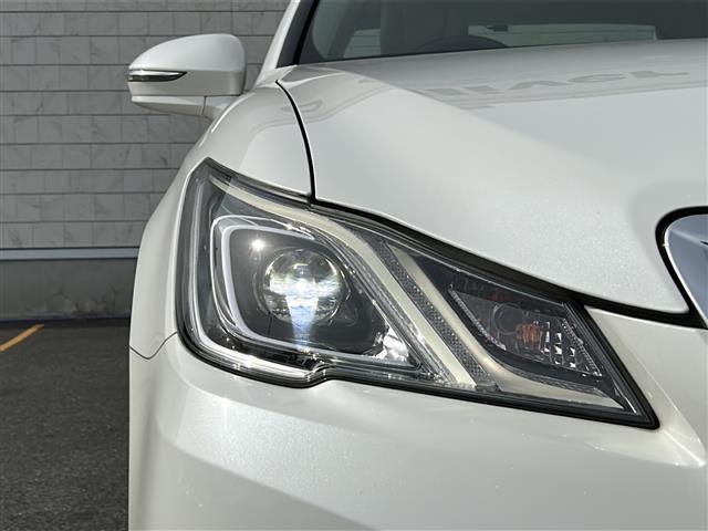 クラウンハイブリッド ロイヤル ワンオーナー レーンキープアシスト 衝突軽減 純正SDナビ BT CD DVD ワンセグ バックカメラ クルーズコントロール 純正16インチアルミホイール HIDオートライト オートマティックハイビー(32枚目)