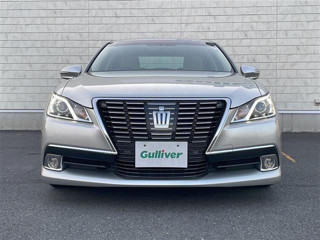 クラウンハイブリッド ロイヤルサルーン　純正ナビ【ワンセグＴＶ／ＢＴ／ＤＶＤ／ＣＤ】バックカメラ　横滑り防止装置　衝突被害軽減システム　クルーズコントロール　パワーシート　社外１８インチアルミホイール（ＬＥＯＮＩＳ）ＨＩＤオートライト（29枚目）