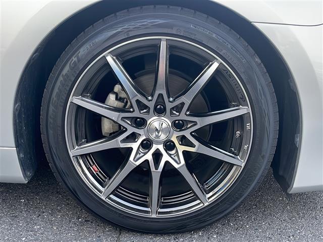 クラウンハイブリッド ロイヤルサルーン　純正ナビ【ワンセグＴＶ／ＢＴ／ＤＶＤ／ＣＤ】バックカメラ　横滑り防止装置　衝突被害軽減システム　クルーズコントロール　パワーシート　社外１８インチアルミホイール（ＬＥＯＮＩＳ）ＨＩＤオートライト（35枚目）