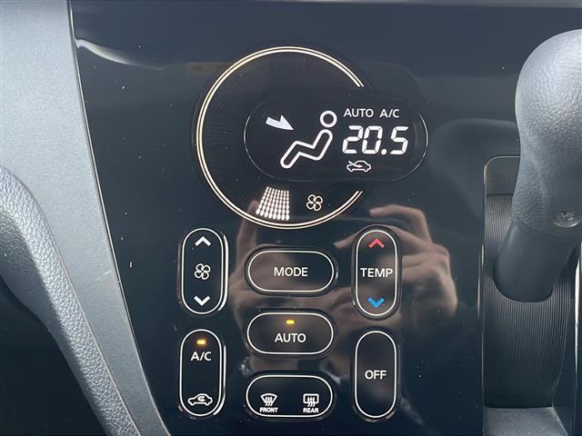 デイズルークス ハイウェイスター　Ｘ　Ｖセレクション＋セーフティＩＩ　ワンオーナー　ＣＤ／ＤＶＤプレイヤー　アラウンドビューモニター　片側パワースライドドア　横滑り防止装置　衝突被害軽減システム　純正１４インチアルミホイール　ＨＩＤオートライト　純正フロアマット（9枚目）