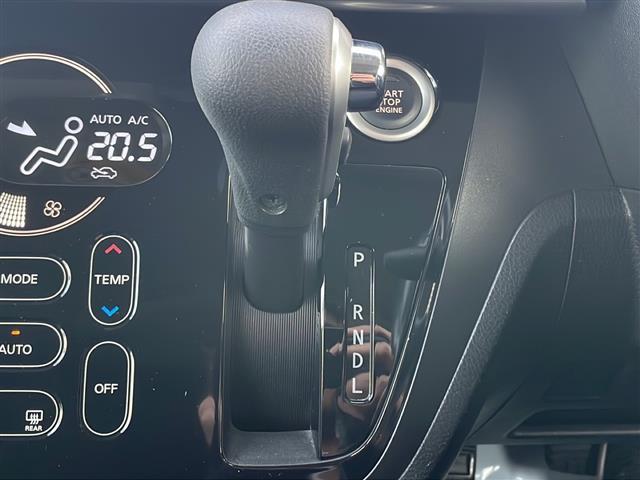 デイズルークス ハイウェイスター　Ｘ　Ｖセレクション＋セーフティＩＩ　ワンオーナー　ＣＤ／ＤＶＤプレイヤー　アラウンドビューモニター　片側パワースライドドア　横滑り防止装置　衝突被害軽減システム　純正１４インチアルミホイール　ＨＩＤオートライト　純正フロアマット（10枚目）