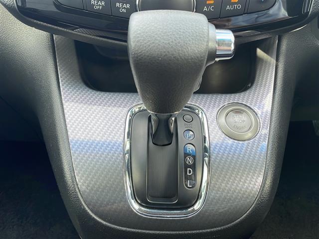 セレナ ライダー パフォB S HV Aセーフ ワンオーナー 純正ナビ【フルセグTV/BT・DVD/CD】アラウント゛ヒ゛ューモニター 両側パワースライドドア 横滑り防止装置 レーンキープアシスト ふらつき検知装置 クルーズコントロール(10枚目)