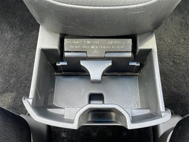 セレナ ライダー パフォB S HV Aセーフ ワンオーナー 純正ナビ【フルセグTV/BT・DVD/CD】アラウント゛ヒ゛ューモニター 両側パワースライドドア 横滑り防止装置 レーンキープアシスト ふらつき検知装置 クルーズコントロール(12枚目)