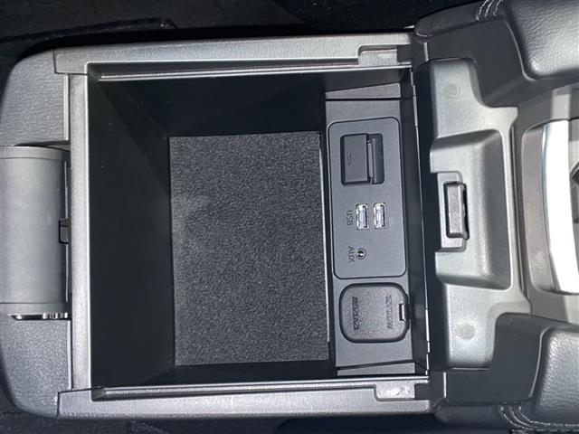 店頭販売もしておりますので、先に在庫が無くなってしまうこともございます。気になる車はまずはお問い合わせください！