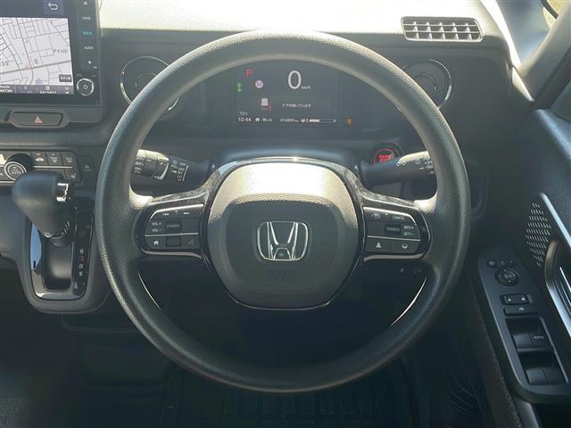 Ｎ－ＢＯＸカスタム ベースグレード　ワンオーナー　純正ナビ【ＢＴ／ＣＤ／ＤＶＤ】バックカメラ　両側パワースライドドア　シートヒーター　レーンキープアシスト　レーダークルーズコントロール　シートバックテーブル　リアパーキングアシスト（2枚目）