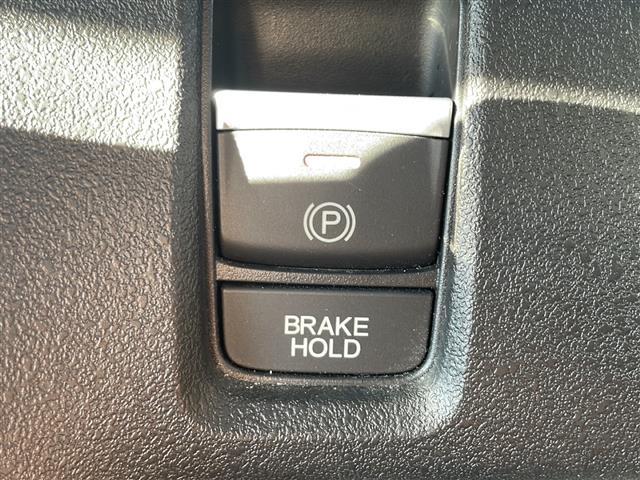 Ｎ－ＢＯＸカスタム ベースグレード　ワンオーナー　純正ナビ【ＢＴ／ＣＤ／ＤＶＤ】バックカメラ　両側パワースライドドア　シートヒーター　レーンキープアシスト　レーダークルーズコントロール　シートバックテーブル　リアパーキングアシスト（14枚目）