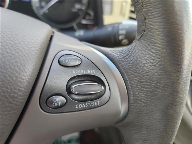 フーガ ２５０ＧＴ　Ａパッケージ　禁煙車　ワンオーナー　アラウンドビューモニター　ドラレコ　クルコン　ＬＥＤヘッドランプ　オートライト　純正８型ナビ　フルセグ　ビルトインＥＴＣ　前席パワーシート　純正１８インチＡＷ　スマートキー（19枚目）