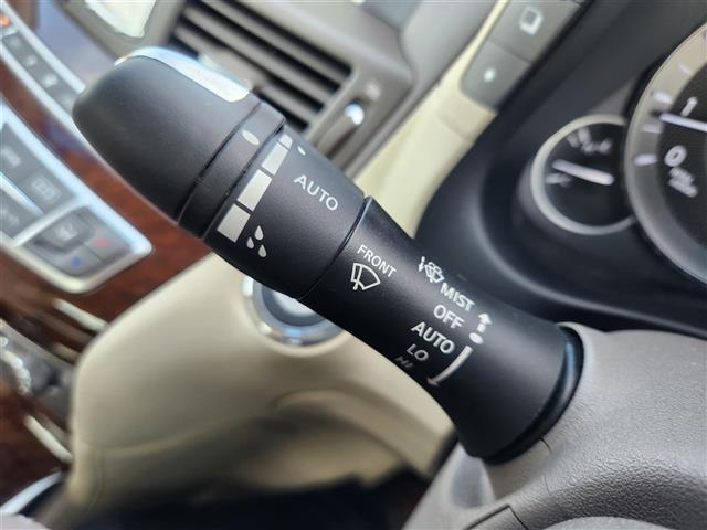 フーガ ２５０ＧＴ　Ａパッケージ　禁煙車　ワンオーナー　アラウンドビューモニター　ドラレコ　クルコン　ＬＥＤヘッドランプ　オートライト　純正８型ナビ　フルセグ　ビルトインＥＴＣ　前席パワーシート　純正１８インチＡＷ　スマートキー（20枚目）