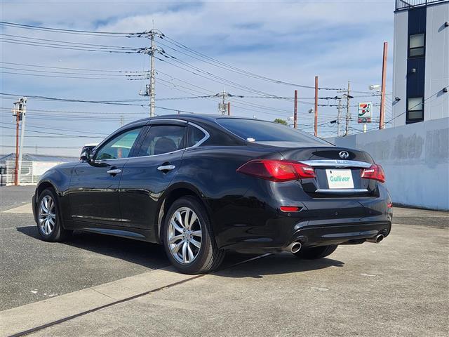 フーガ ２５０ＧＴ　Ａパッケージ　禁煙車　ワンオーナー　アラウンドビューモニター　ドラレコ　クルコン　ＬＥＤヘッドランプ　オートライト　純正８型ナビ　フルセグ　ビルトインＥＴＣ　前席パワーシート　純正１８インチＡＷ　スマートキー（42枚目）