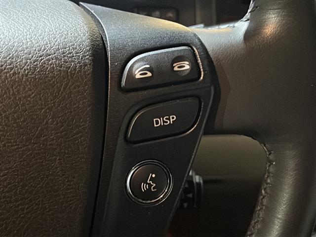 クラウンマジェスタ Ａタイプ　純正ナビ／バック・サイドカメラ／クルーズコントロール／前席パワーシート／運転席シートメモリ／純正１７インチＡＷオートライト／フォグランプ／純正フロアマット／純正ドアバイザー（4枚目）