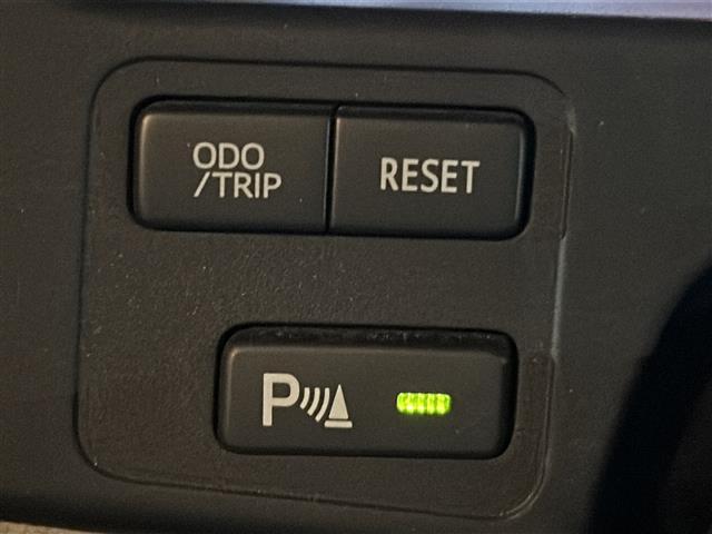 クラウンマジェスタ Ａタイプ　純正ナビ／バック・サイドカメラ／クルーズコントロール／前席パワーシート／運転席シートメモリ／純正１７インチＡＷオートライト／フォグランプ／純正フロアマット／純正ドアバイザー（15枚目）