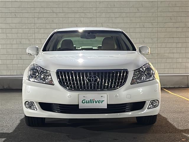 クラウンマジェスタ Ａタイプ　純正ナビ／バック・サイドカメラ／クルーズコントロール／前席パワーシート／運転席シートメモリ／純正１７インチＡＷオートライト／フォグランプ／純正フロアマット／純正ドアバイザー（26枚目）