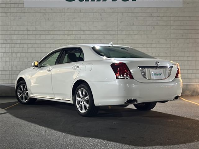 クラウンマジェスタ Ａタイプ　純正ナビ／バック・サイドカメラ／クルーズコントロール／前席パワーシート／運転席シートメモリ／純正１７インチＡＷオートライト／フォグランプ／純正フロアマット／純正ドアバイザー（41枚目）