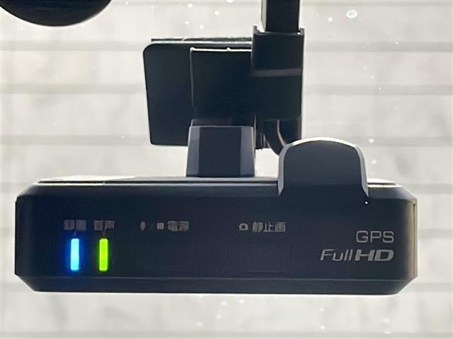 デイズルークス ハイウェイスター　Ｇターボ　純正ナビ／アラウンドビューモニター／両側パワースライドドア／クルーズコントロール／エマージェンシーブレーキ／リヤサーキュレーター／ドライブレコーダー／ＥＴＣ／純正１５インチＡＷ（30枚目）