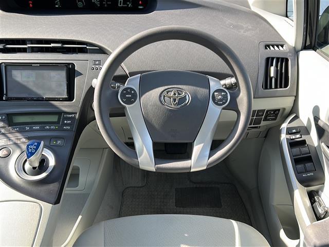 プリウス Sツーリングセレクション 社外ナビ フルセグ/CD/DVD/BT バックカメラ ビルトインETC オートライト フォグランプ 純正フロアマット(5枚目)