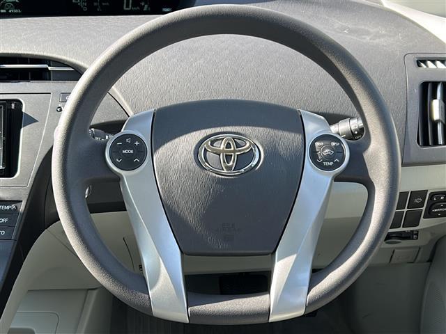 プリウス Sツーリングセレクション 社外ナビ フルセグ/CD/DVD/BT バックカメラ ビルトインETC オートライト フォグランプ 純正フロアマット(6枚目)