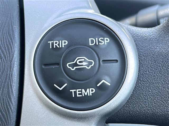 プリウス Sツーリングセレクション 社外ナビ フルセグ/CD/DVD/BT バックカメラ ビルトインETC オートライト フォグランプ 純正フロアマット(9枚目)