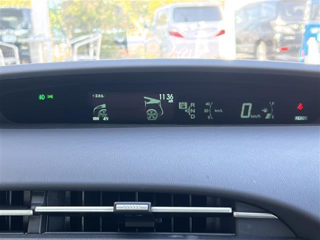 プリウス Sツーリングセレクション 社外ナビ フルセグ/CD/DVD/BT バックカメラ ビルトインETC オートライト フォグランプ 純正フロアマット(17枚目)