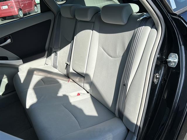 プリウス Sツーリングセレクション 社外ナビ フルセグ/CD/DVD/BT バックカメラ ビルトインETC オートライト フォグランプ 純正フロアマット(26枚目)